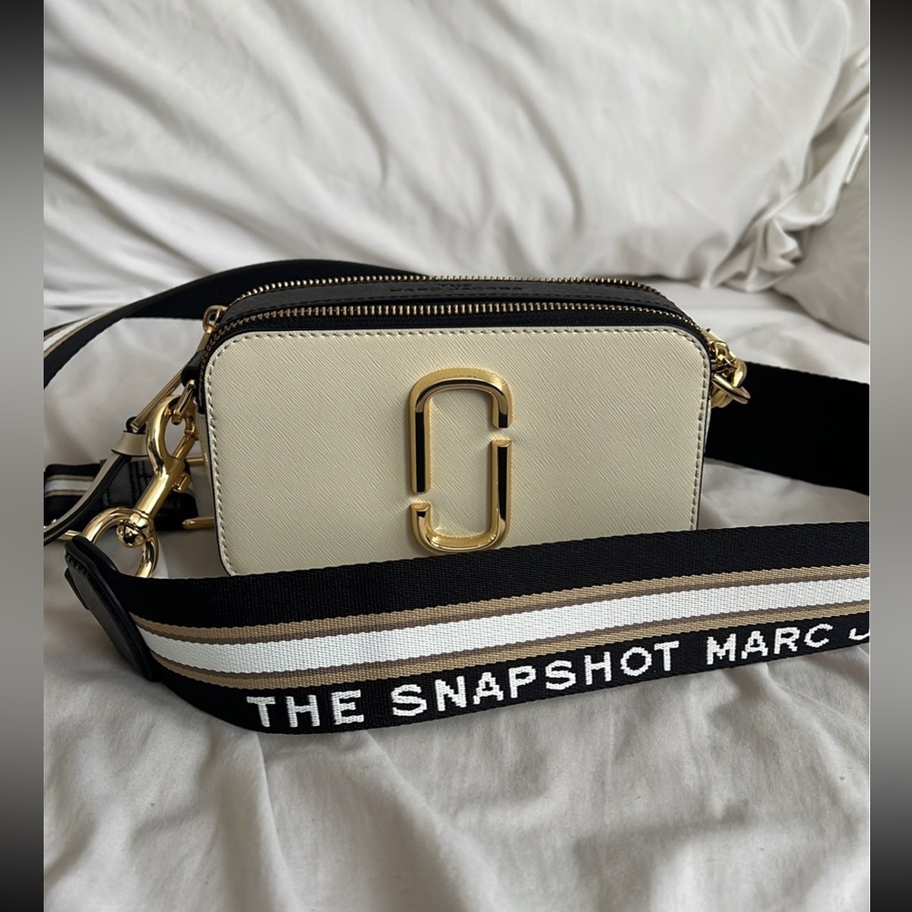Marc Jacobs the snapshot crossbody purse